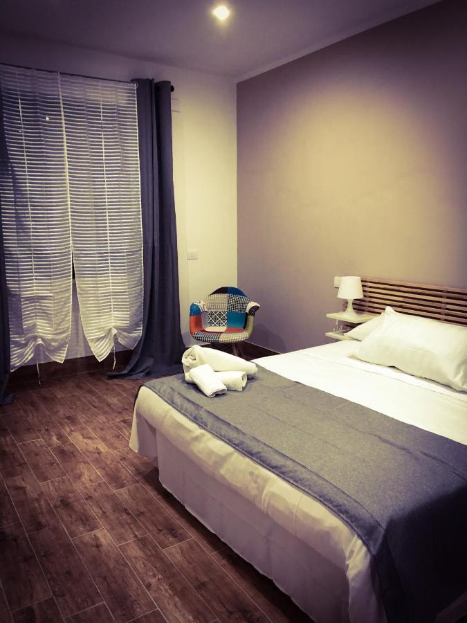 Napoli Central Station Deluxe Bed and Breakfast Buitenkant foto